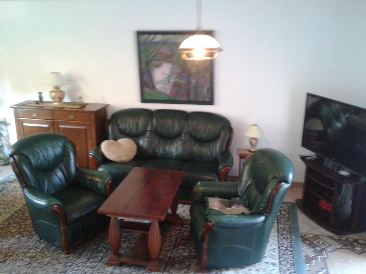 Dom Na Skarpie Villa Wierzbica  Kültér fotó